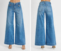 Risen Mid Rise Jeans